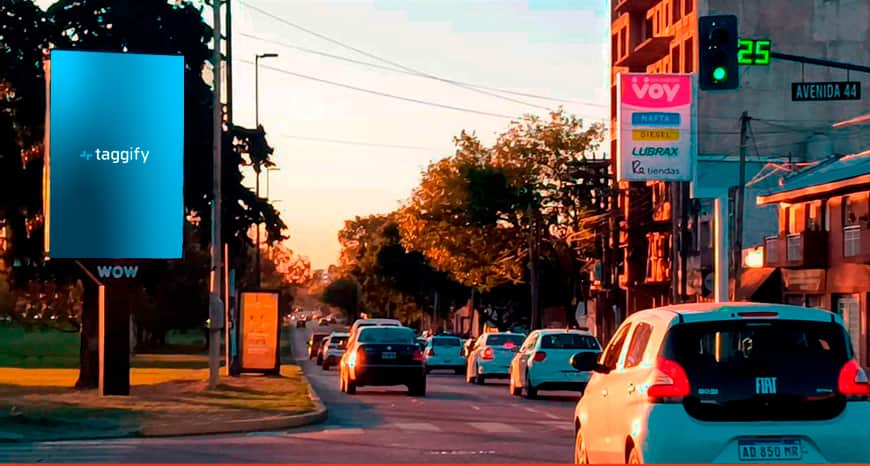 Buenos Aires - La Plata - Av 44 esq. Av 31 - La Plata · Av 44 esq. Av 31