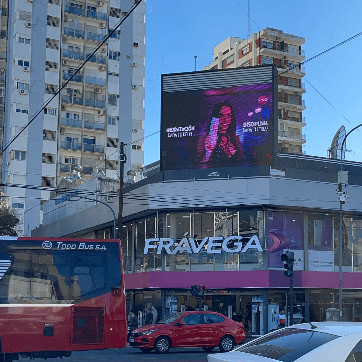 Descubre como Sedal y Taggify revolucionaron en DOOH con su última campaña — Imagen 1