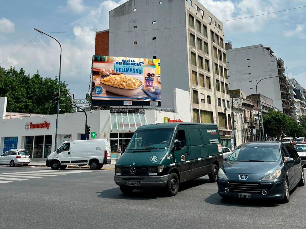 Hellmann's Unveils its Formula in its DOOH Campaign with Taggify — Image 2
