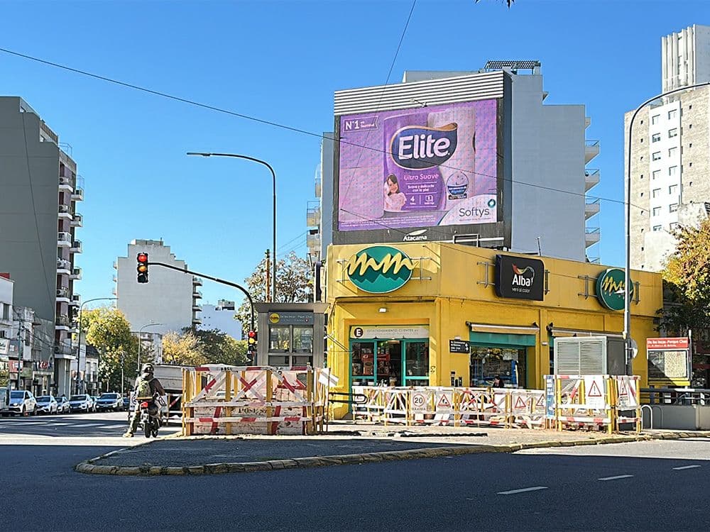 Elite lanza una campaña pDOOH con Taggify en Argentina — Imagen 3
