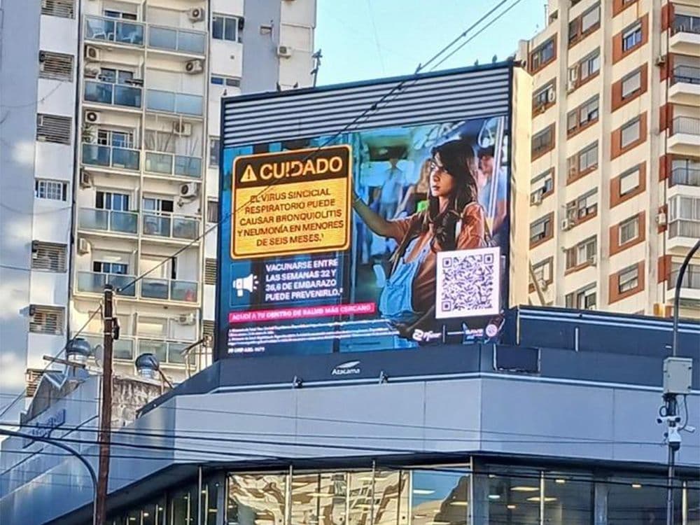 Pfizer se une a Taggify en una campaña DOOH de concientización — Imagen 3
