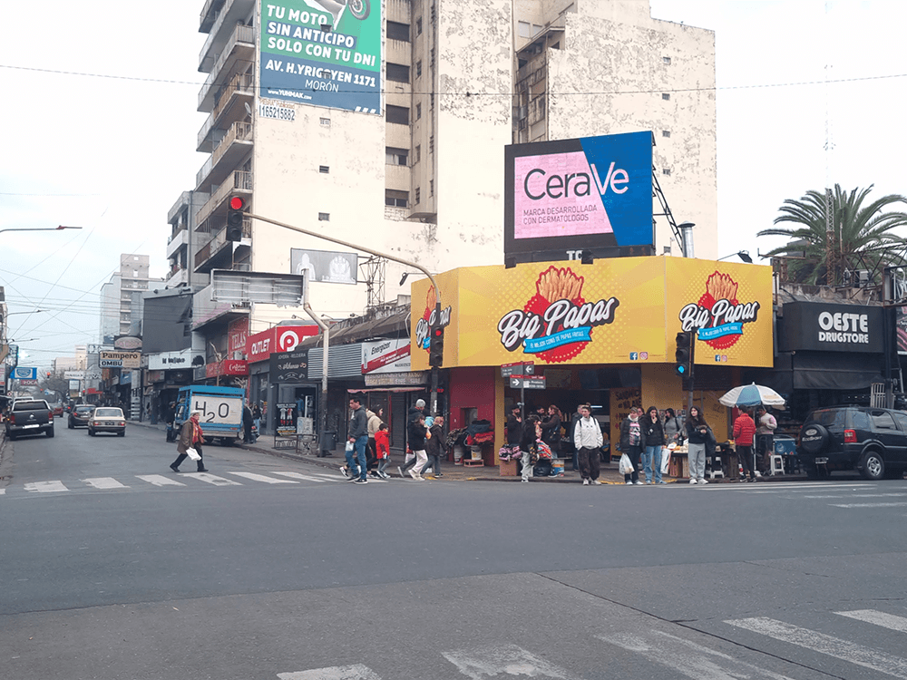 Cerave presentó su crema hidratante en pDOOH con Taggify — Imagen 2