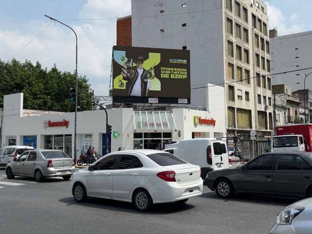 Impacto Masivo: Axe presenta su Campaña DOOH en Argentina con Taggify — Imagen 1