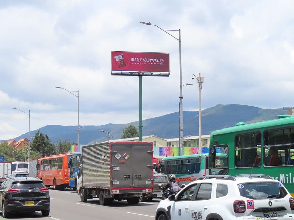 Monte Rojo presentó sus snacks saludables en Colombia con Taggify — Imagen 3