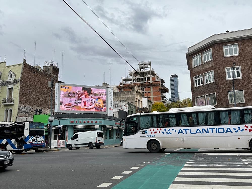 How Nesquik achieved 6 million impacts with its DOOH campaign on Taggify — Image 1