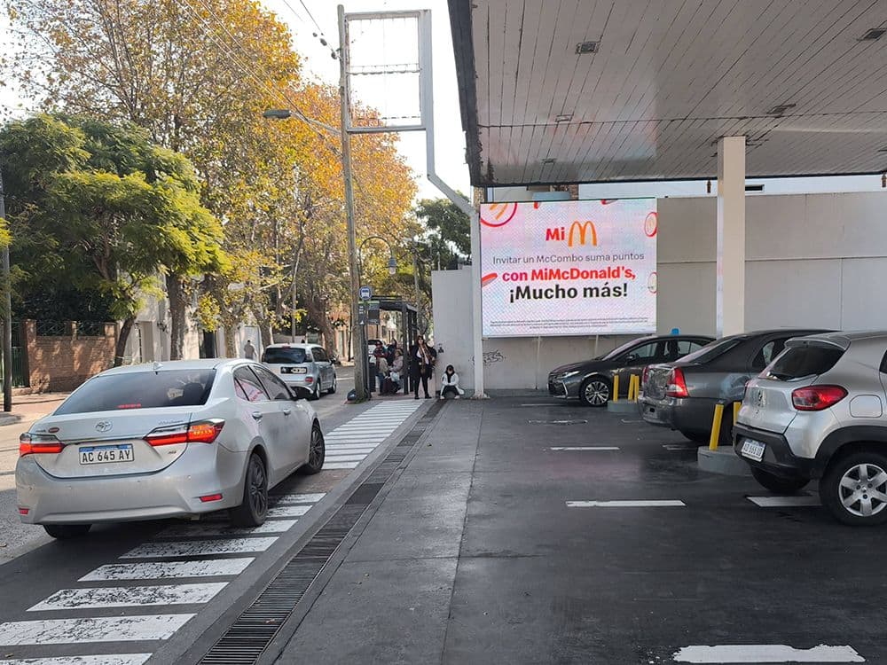 McDonald’s reforzó su programa de lealtad con pDOOH y Taggify — Imagen 3