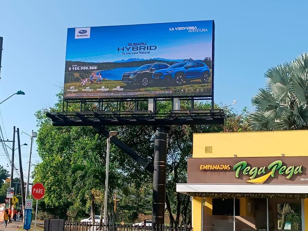 La impresionante campaña DOOH de Subaru en Colombia con Taggify — Imagen 3