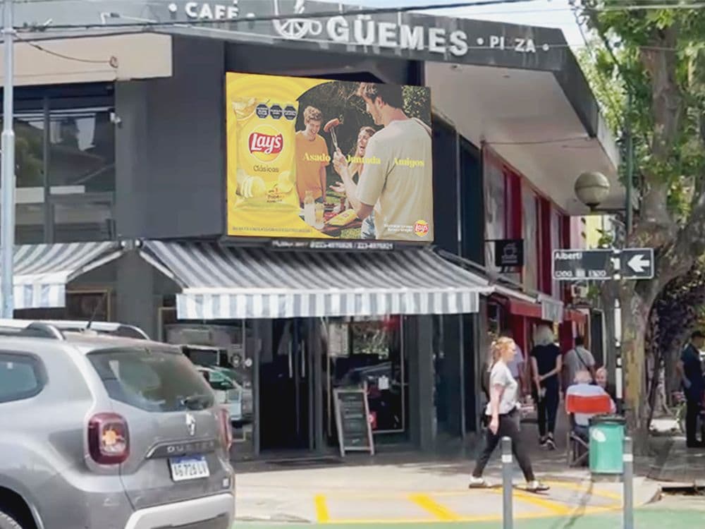 Lay's takes over Buenos Aires in programmatic advertising with Taggify — Image 2