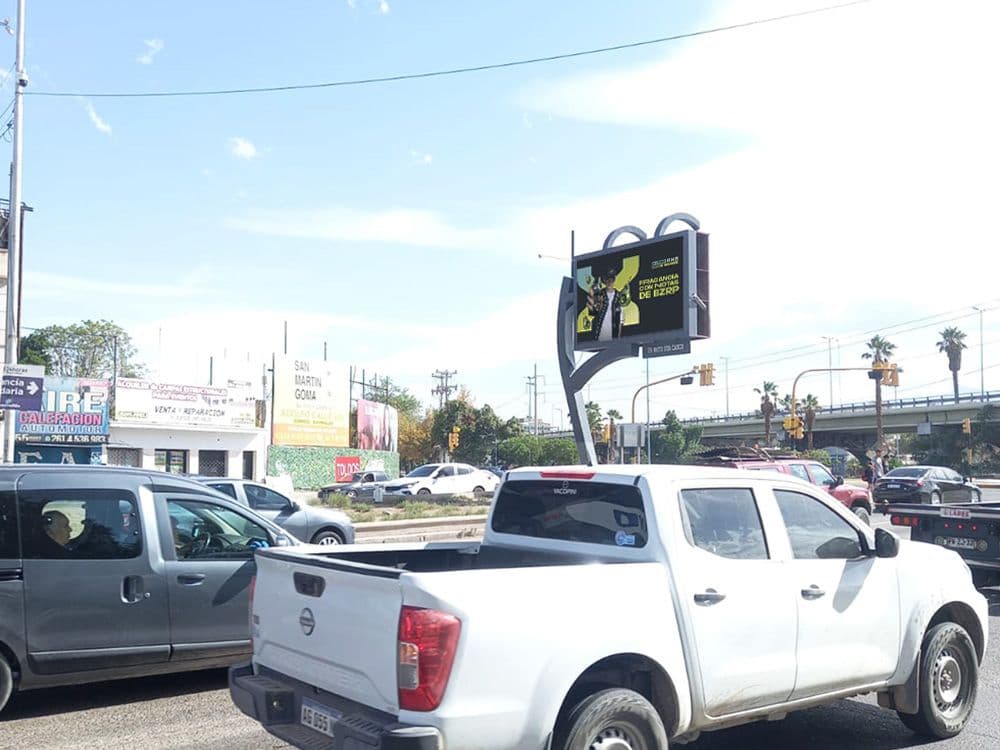 Impacto Masivo: Axe presenta su Campaña DOOH en Argentina con Taggify — Imagen 2