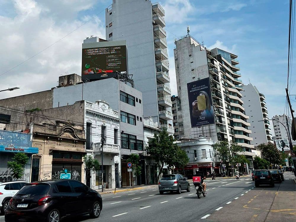 El mayor minorista de Croacia anuncia nuevas vacantes con Taggify en DOOH — Imagen 2
