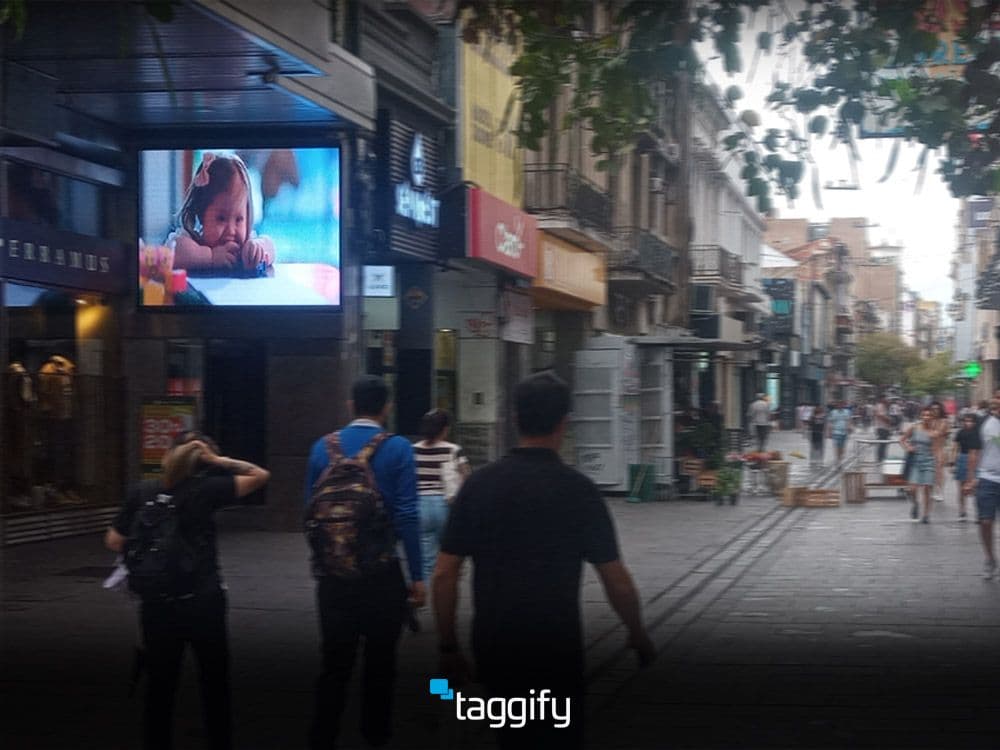 Babysec promotes an inclusive pDOOH campaign — Image 4