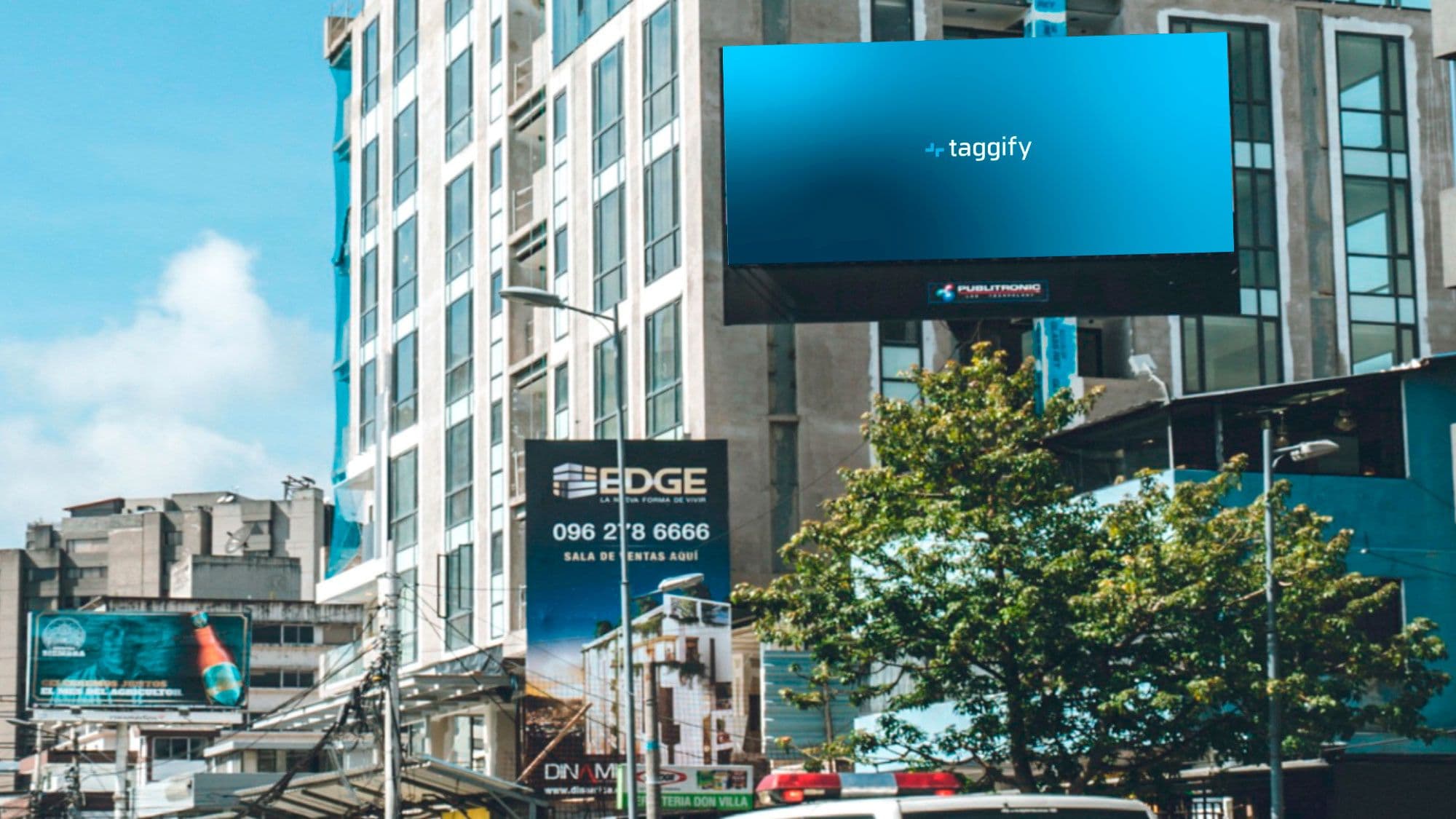 Diego de Almagro - Av 6 De Diciembre Y Diego Almagro, Quito