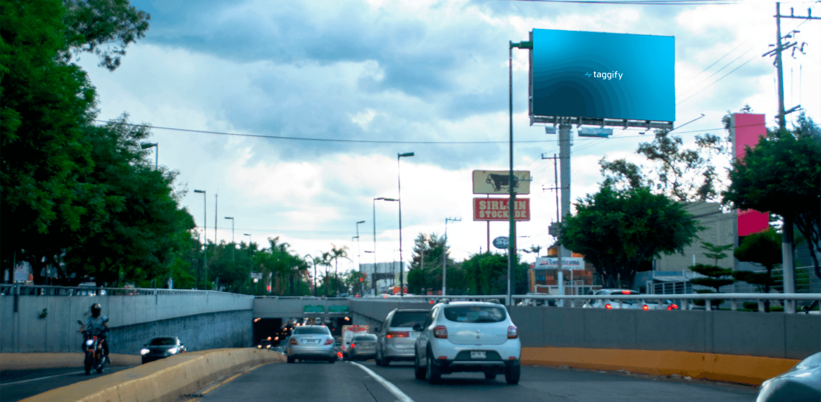 Guadalajara - Av. Vallarta Y Galerias Guadalajara, Guadalajara