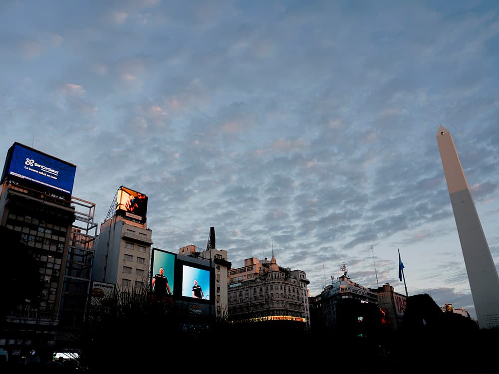 La impactante campaña de Sancor Salud en el Obelisco de Buenos Aires junto a Taggify