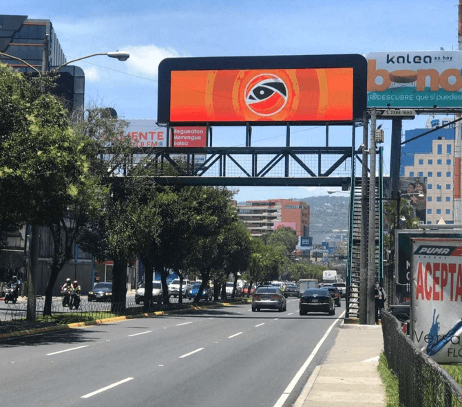 Guatemala City -.Proceres y 3ra Avenida - Hacia CAES - Proceres y 3ra Avenida - Hacia CAES, Zone 10, Costa Rica