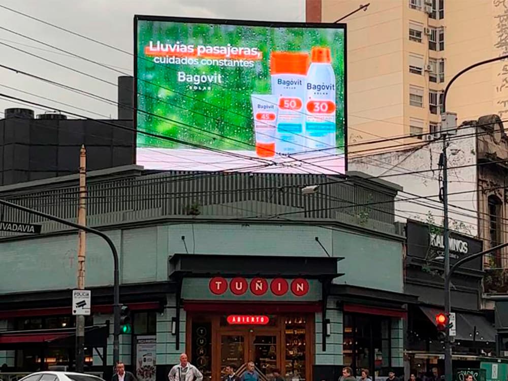 Bagóvit Solar used Taggify's dynamic creatives (DCO) to stand out with its outdoor advertising