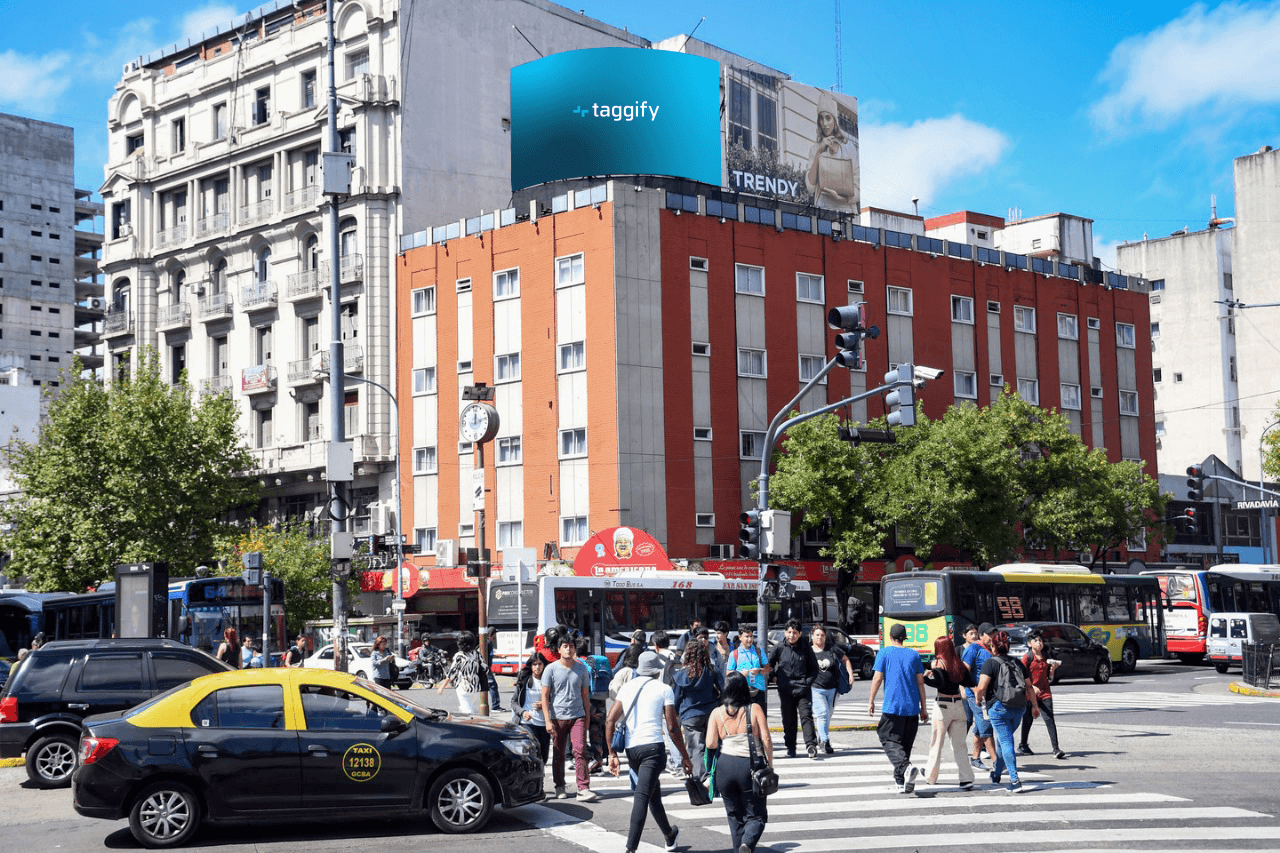 CABA - Balvanera - Av. Rivadavia y Av. Jujuy (Plaza Miserere) - Balvanera · Balvanera