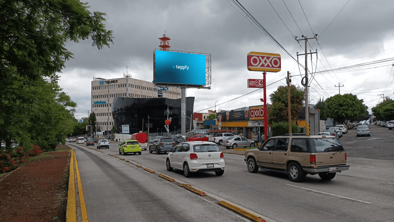 Puebla - Puebla-boulevard Atlixco Y Galeria Las Animas V1 - Puebla-boulevard Atlixco Y Galeria Las Animas V1, Puebla, Mexico