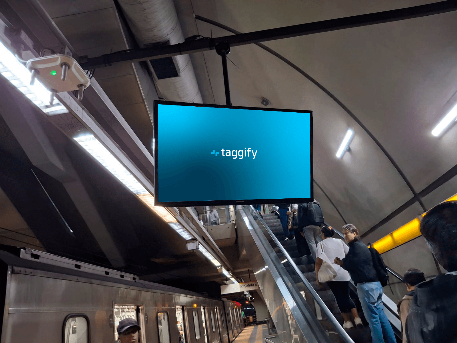 CABA - SubTV Linea H - 41 Pantallas - Recoleta, Recoleta, Argentina