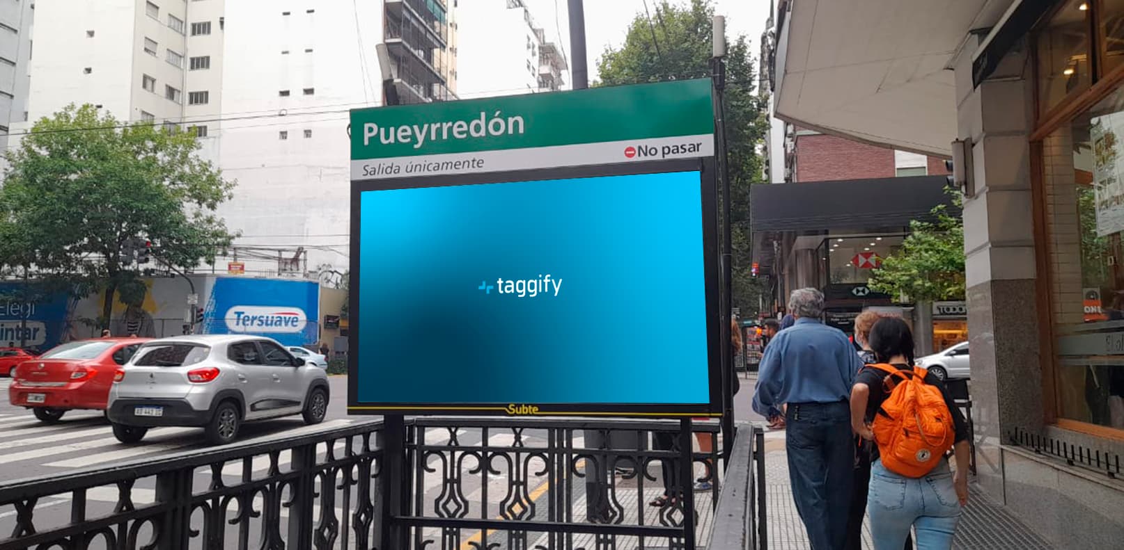 CABA - Recoleta - Subte Acceso: Pueyrredon (D) G01 - Recoleta, Recoleta, Argentina