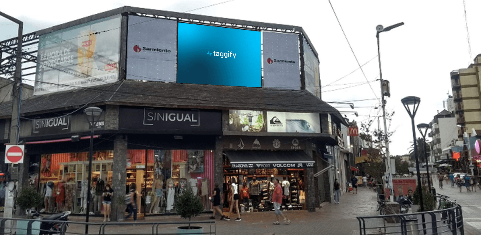 Buenos Aires - Villa Gesell - Paseo 105 - Zona Centro, Zona Centro, Argentina