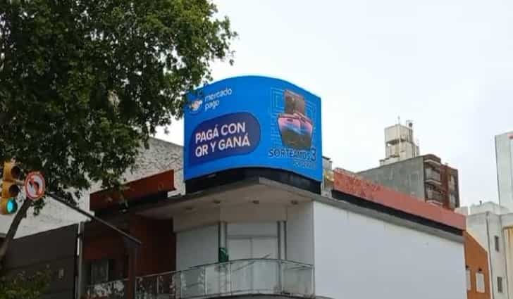 Uruguay DOOH screen 4