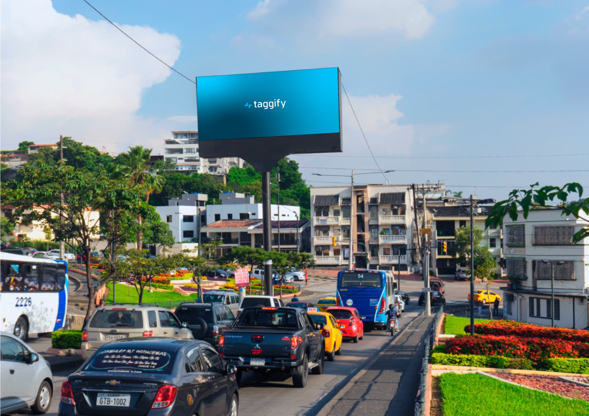 Guayaquil - Urdesa - Av Las Aguas Ingreso A Urdesa - Av Las Aguas Ingreso A Urdesa, Guayaquil, Ecuador