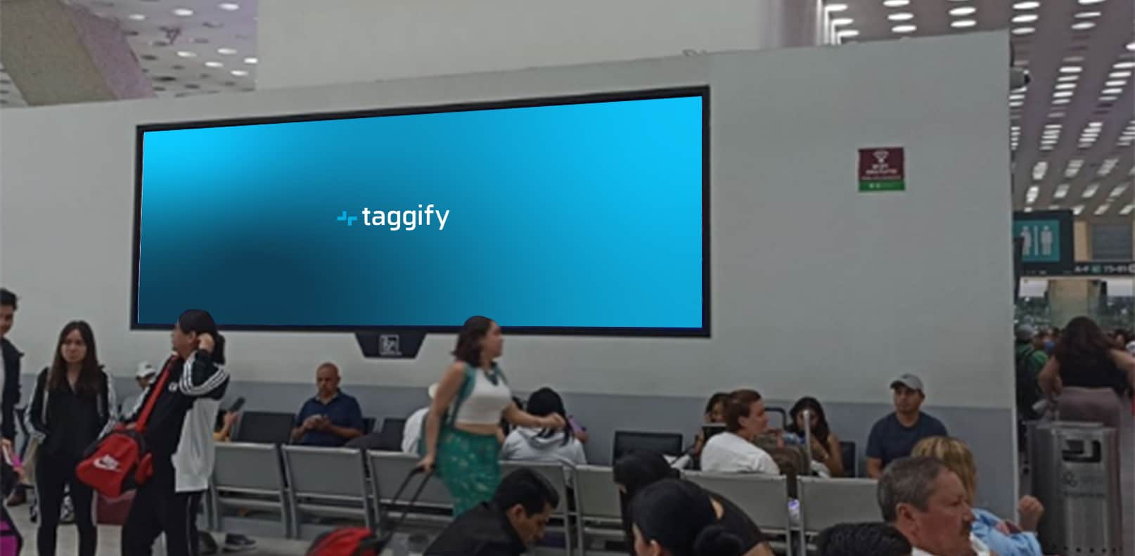 CDMX - Videowall Sala De Ultima Espera Nacional /sala 64 2215072 - Mexico City · Cuauhtémoc