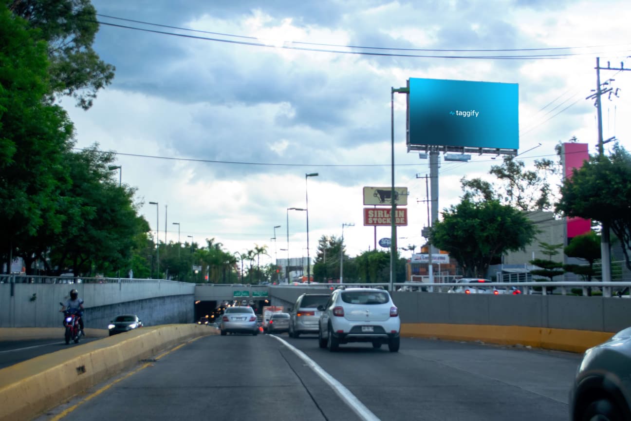 Guadalajara - Av. Vallarta Y Galerias Guadalajara - Av. Vallarta Y Galerias Guadalajara, San Juan de Ocotán, Mexico
