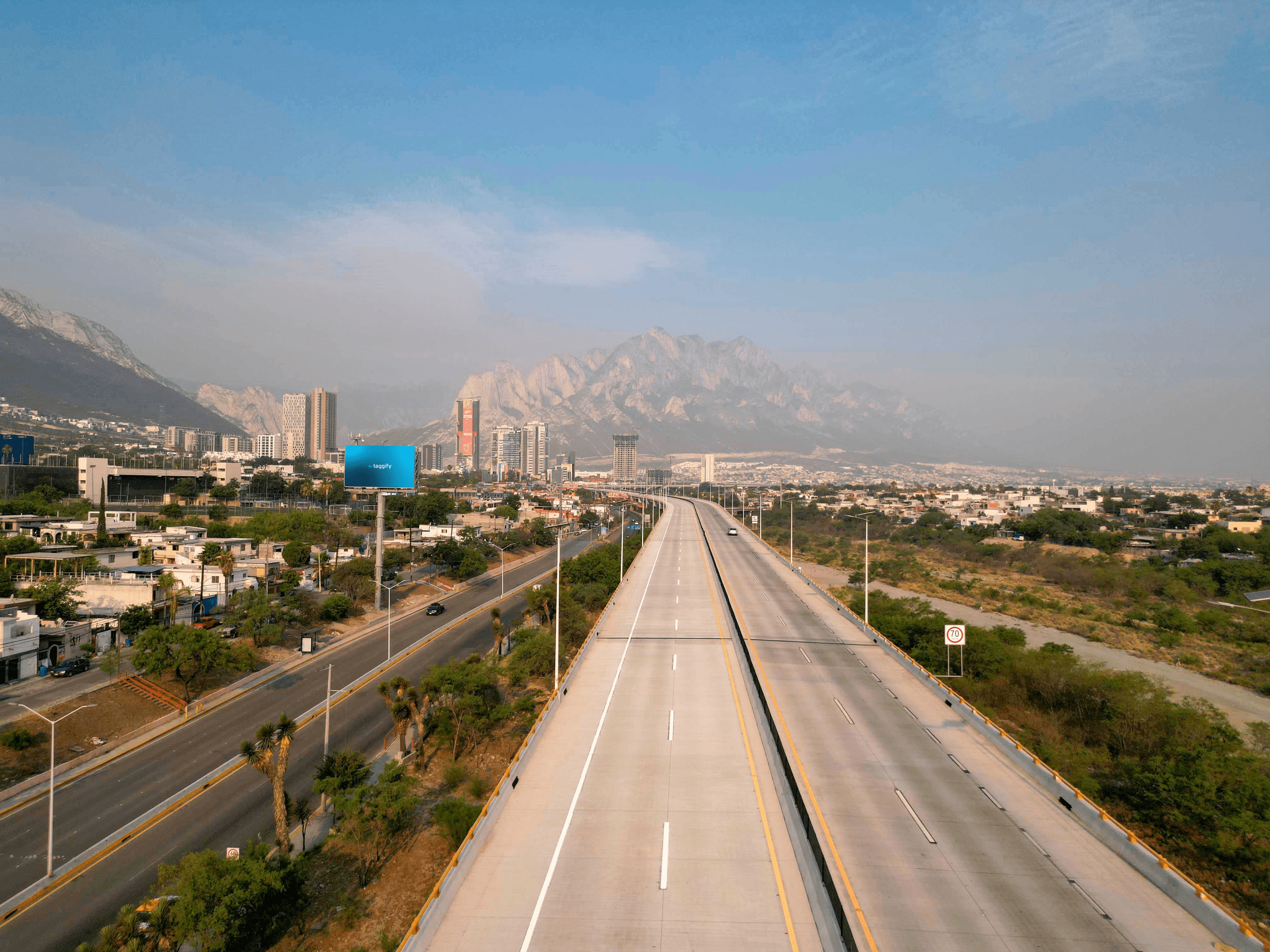 Monterrey - Valle Poniente-zona Udem-prepa Tec-colegio Asfm V2 - Valle Poniente-zona Udem-prepa Tec-colegio Asfm V2, Monterrey, Mexico