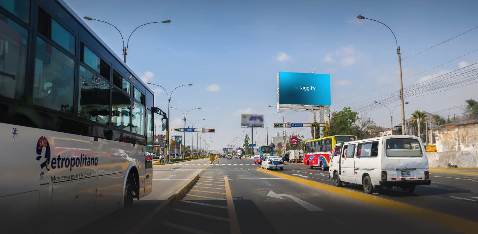 Lima - Comas - Norte - Av. Tupac Amary y Jr. Aravicus - Comas - Norte - Av. Tupac Amary y Jr. Aravicus, Independencia, Peru